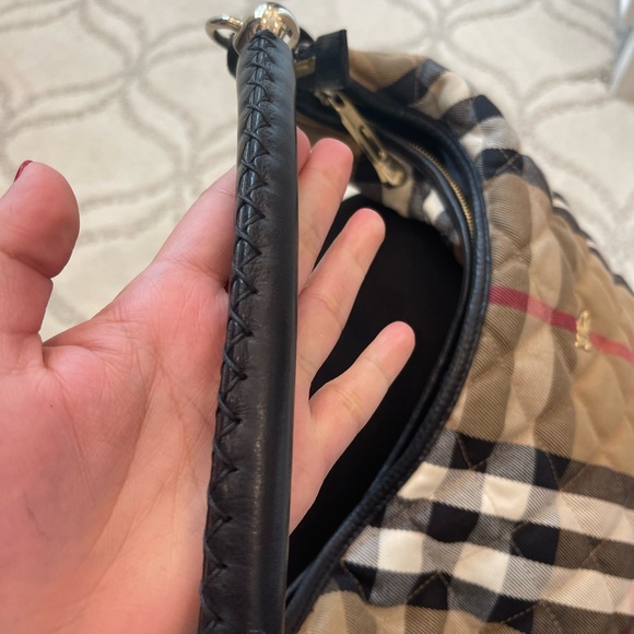 Burberry Beige/Black House Check Canvas and Leather Hoxton Hobo - Picture 11 of 14